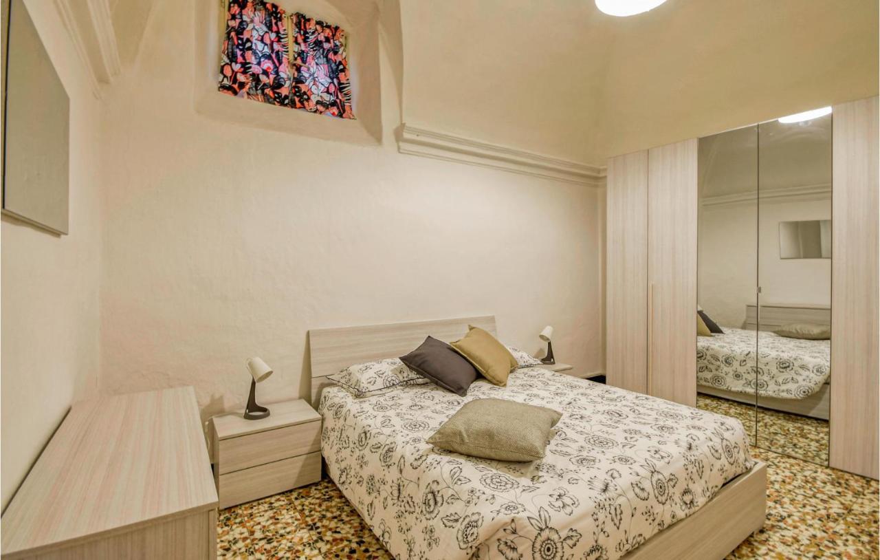 2 Bedroom Beautiful In Villanova Dalbenga Holiday home