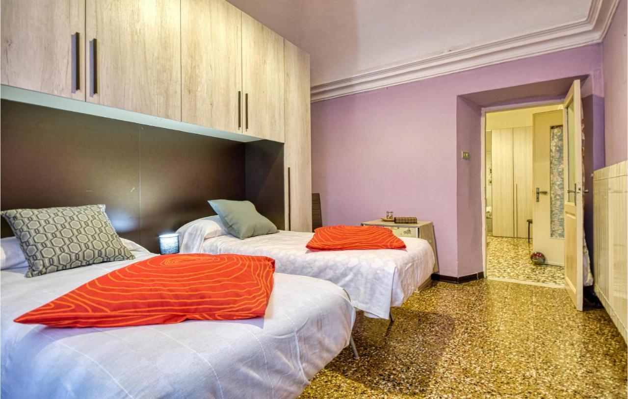 2 Bedroom Beautiful In Villanova Dalbenga Holiday home *
