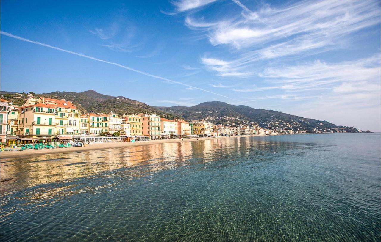 2 Bedroom Beautiful In Villanova Dalbenga *